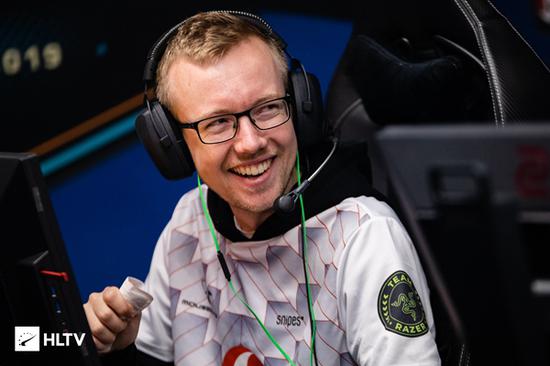 无畏契约操作界面全面解析